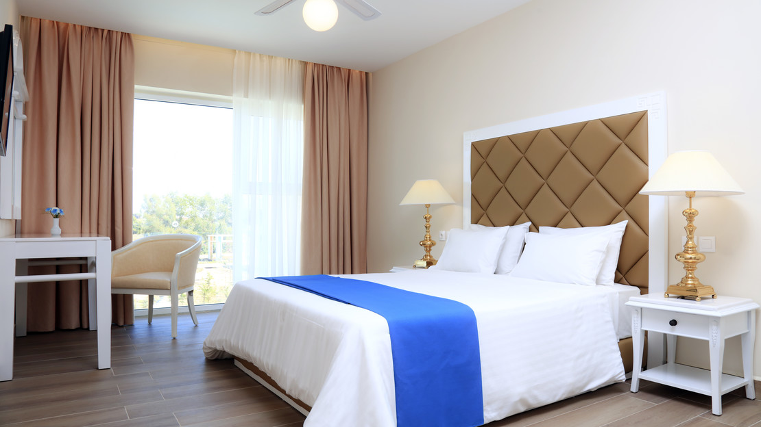  One Bedroom Suite Pool View